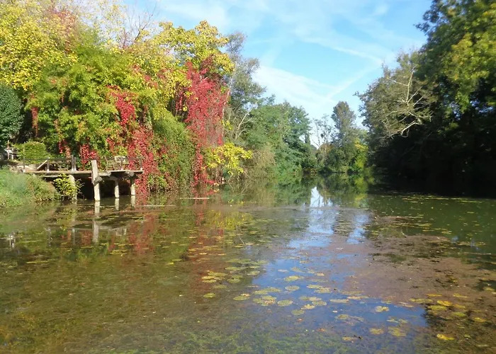 Moulin De Monpoisson Nocleg ze śniadaniem 3*