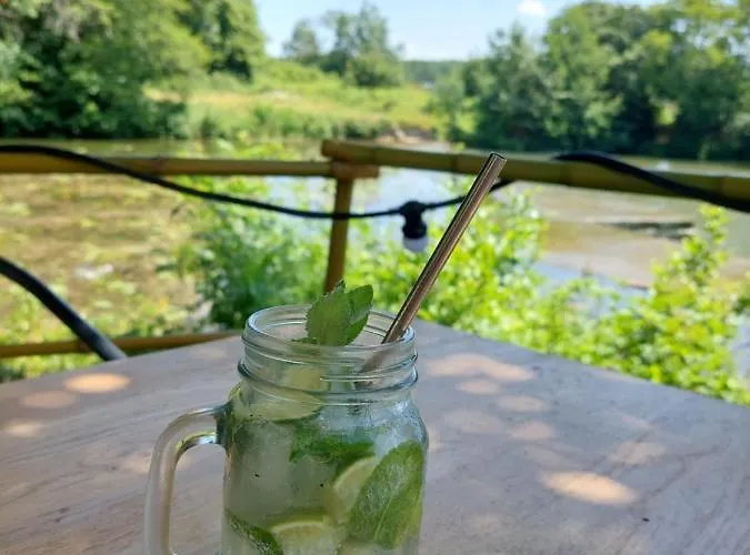 Nocleg ze śniadaniem Moulin De Monpoisson 3*